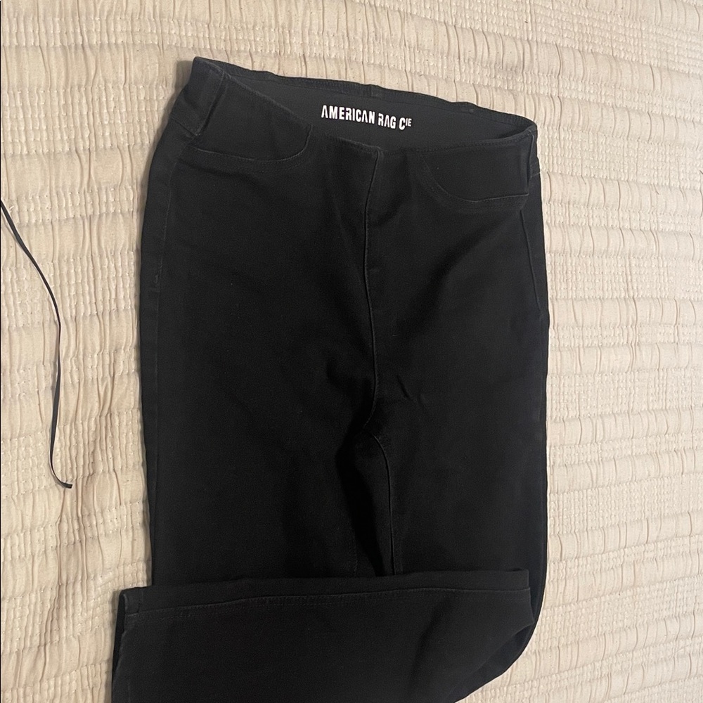 American Rag Women's Classic Black Jeggings